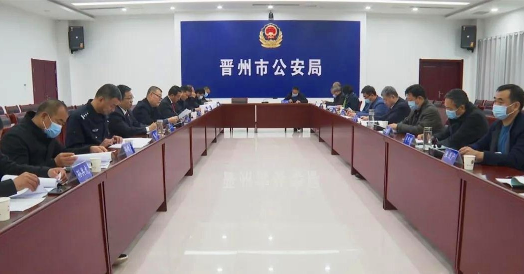 市人民代表大会常务委员会视察我市的除恶工作